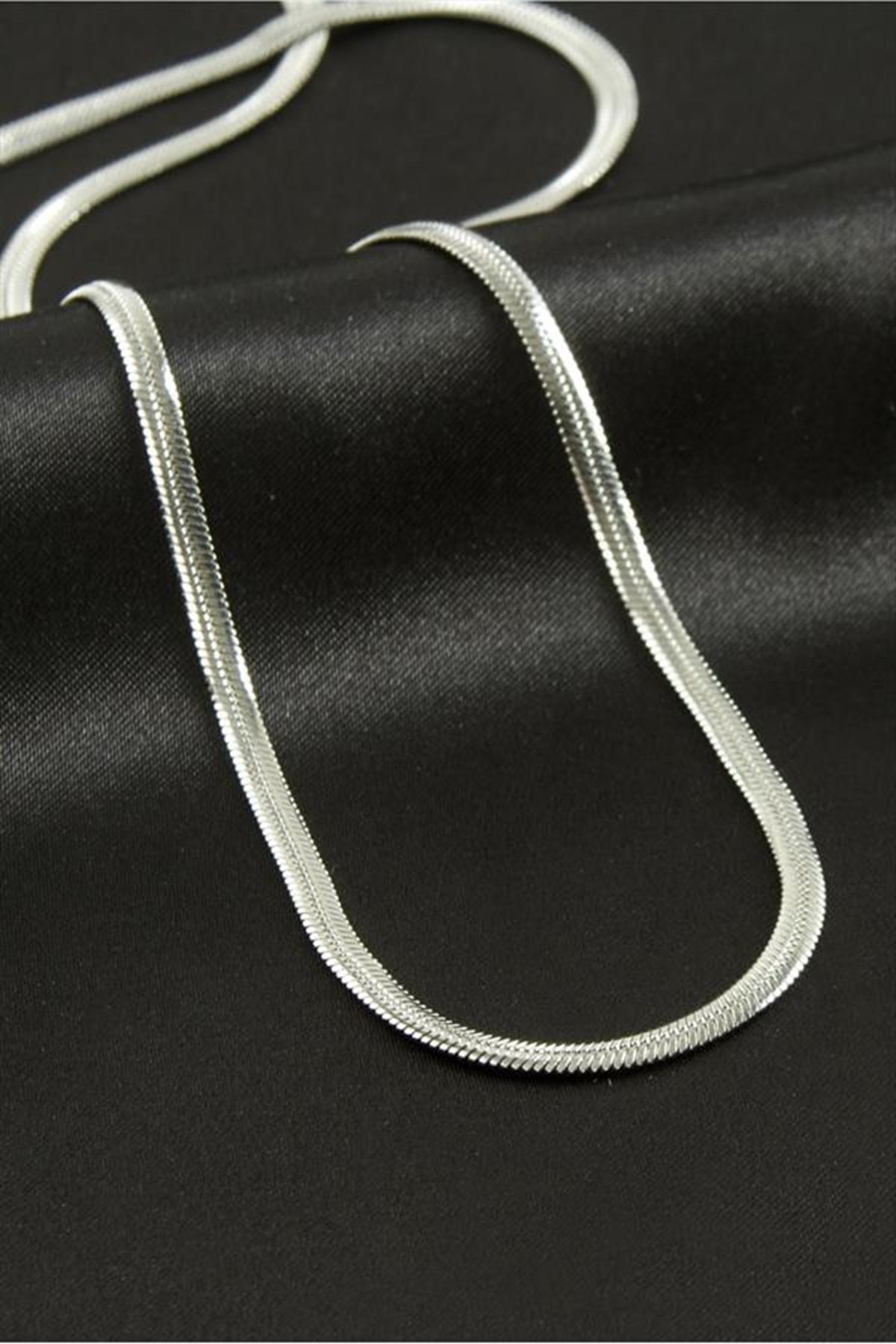İtalyan Zincir Çelik Kolye 55 cm - Gümüş Rengi