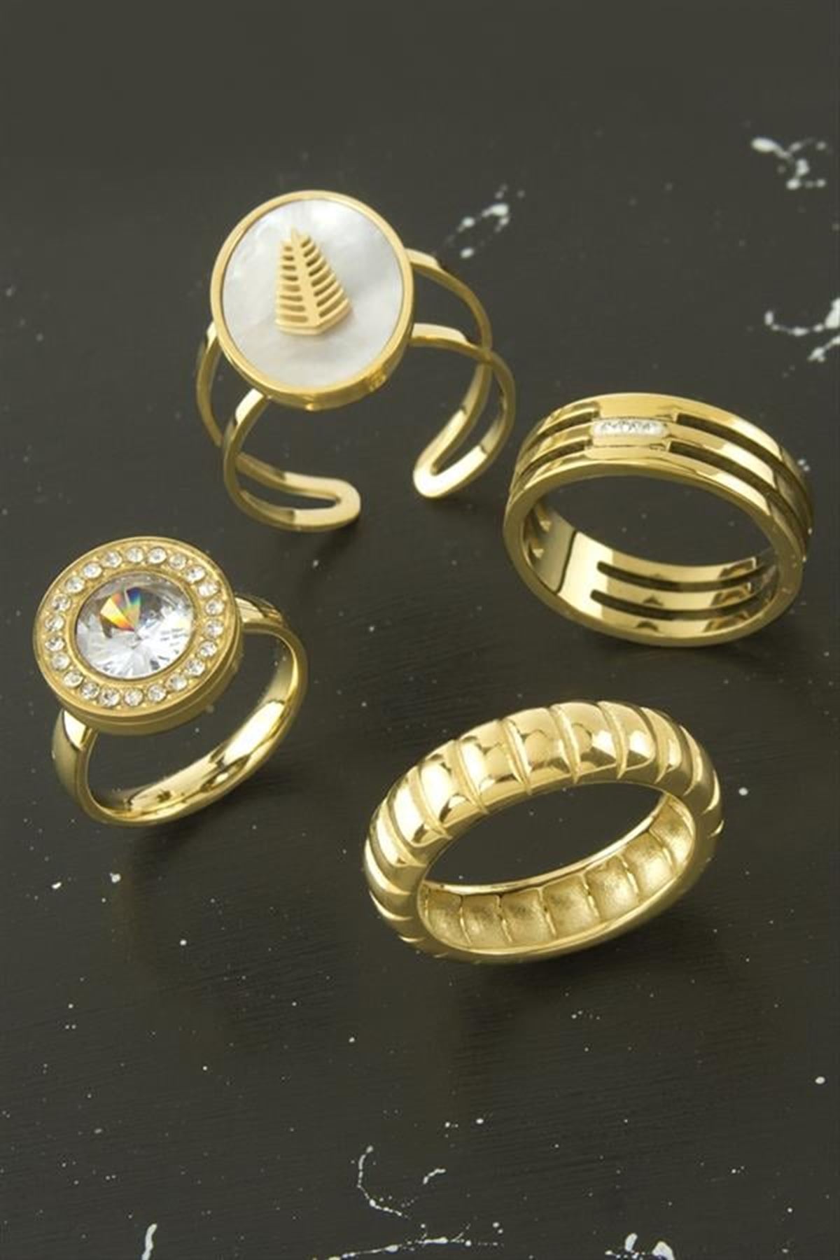 Karışık Lüks Zirkon Taşlı Çelik Yüzük 1 Adet - Sarı