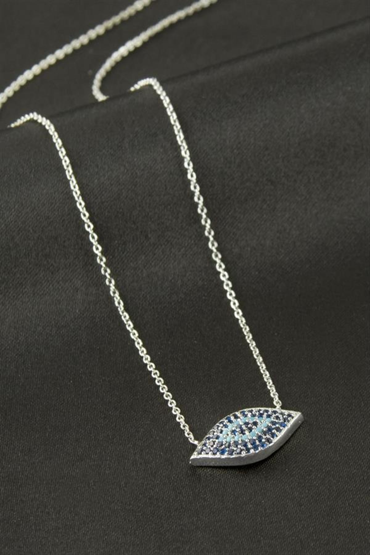 Oval Nazar Zirkon Taşlı Kolye - Gümüş Rengi