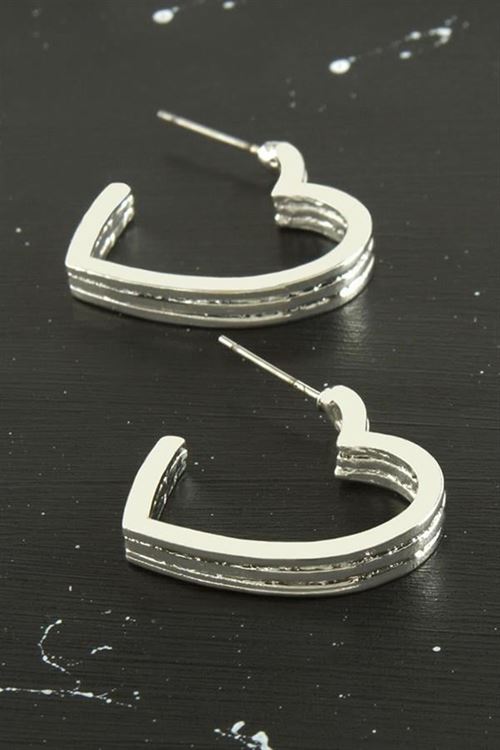 Kalp Trend Metal Küpe - Gümüş Rengi